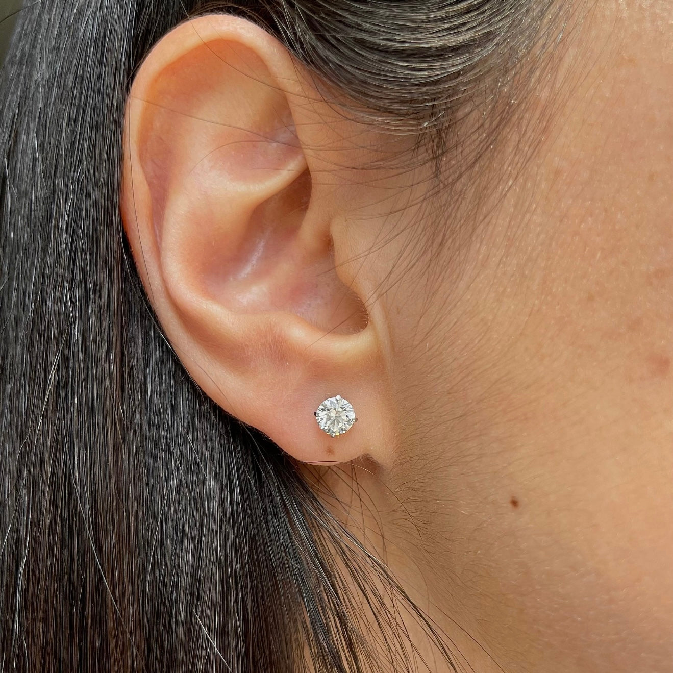 1 Ctw Round-Cut Solitaire Stud Earrings in 14K Gold