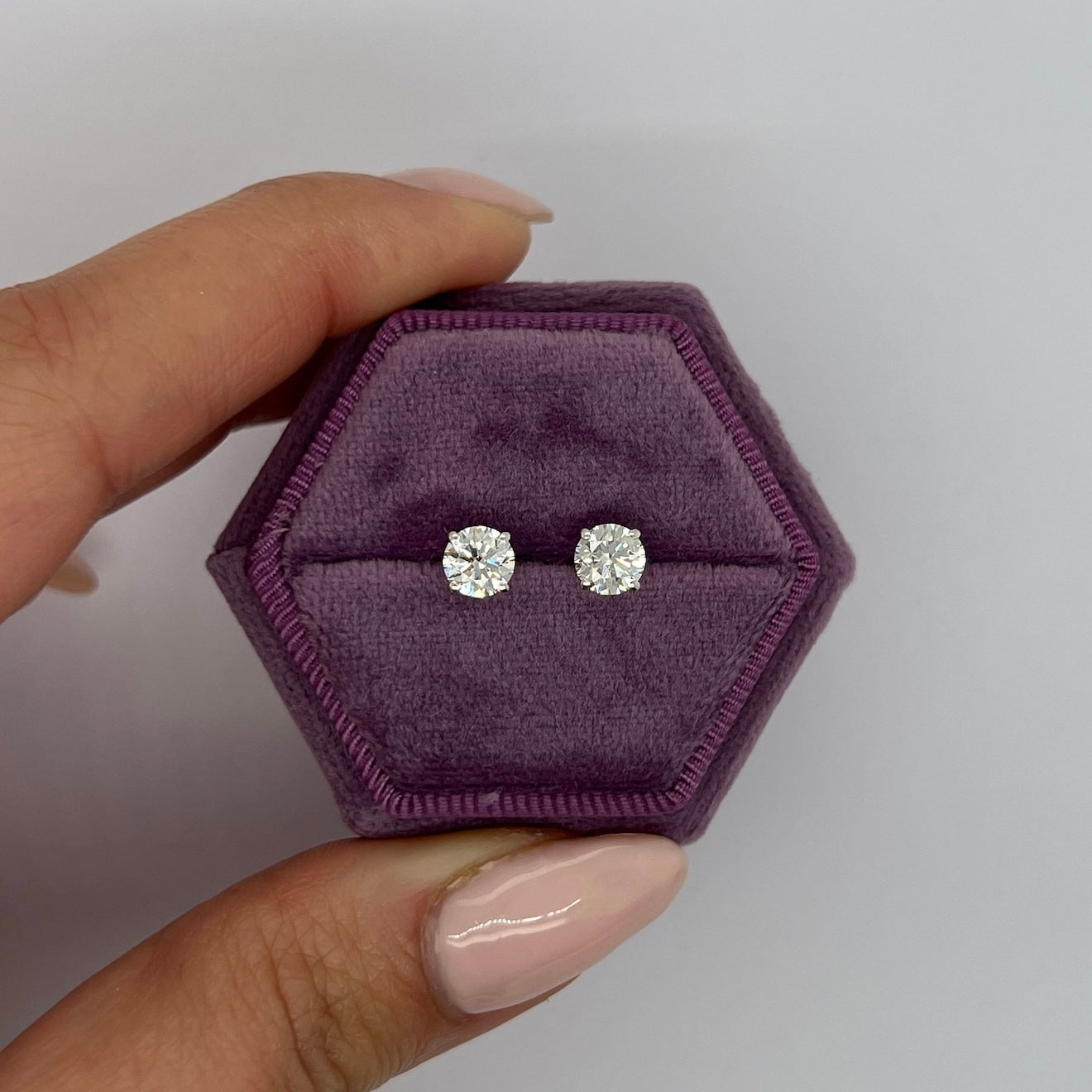 1 Ctw Round-Cut Solitaire Stud Earrings in 14K Gold