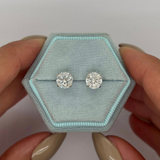 2 Ctw Round-Cut Solitaire Stud Earrings in 14K Gold