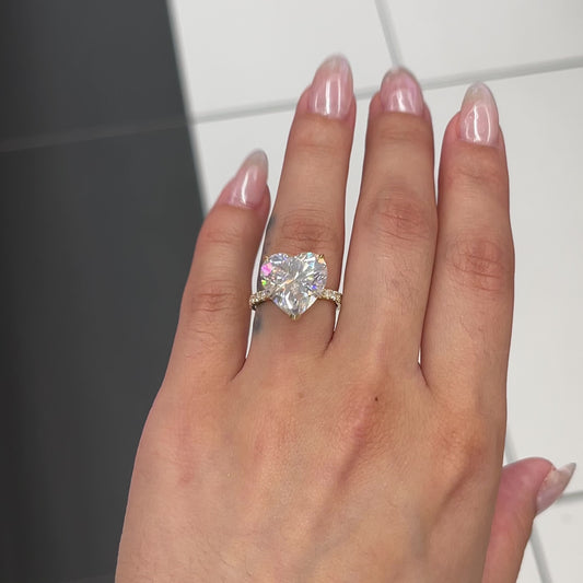 7.5 Ctw Heart-Cut Diamond Ring in 14K Gold