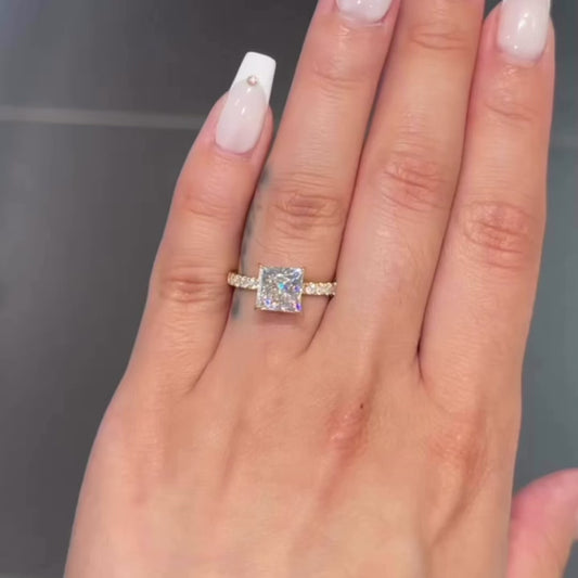 2.5 Ctw Princess-Cut Pavé Diamond Ring in 14K Gold