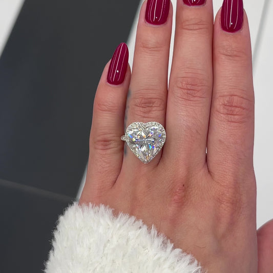8.0 Ctw Heart-Cut Diamond Halo Ring in 14K Gold