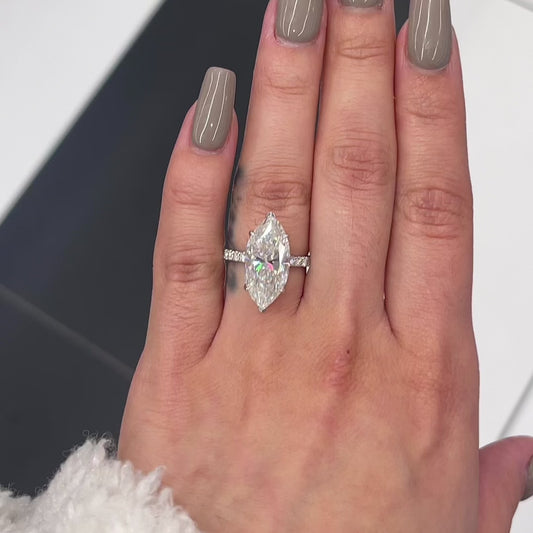 5.5 Ctw Marquise-Cut Diamond Ring in 14K Gold