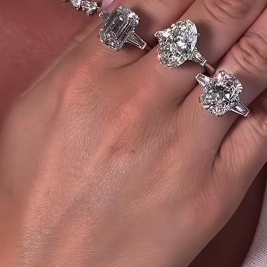 6.0 Ct Oval-Cut Diamond Ring in 14K Gold